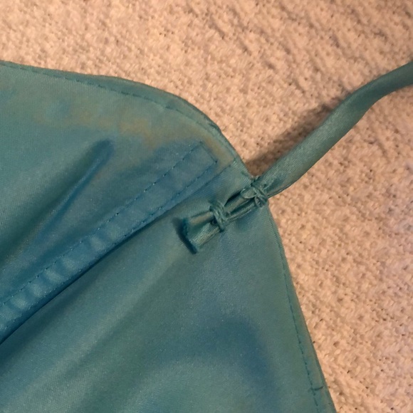 Prom / Bridesmaid Dress - Picture 5 of 13